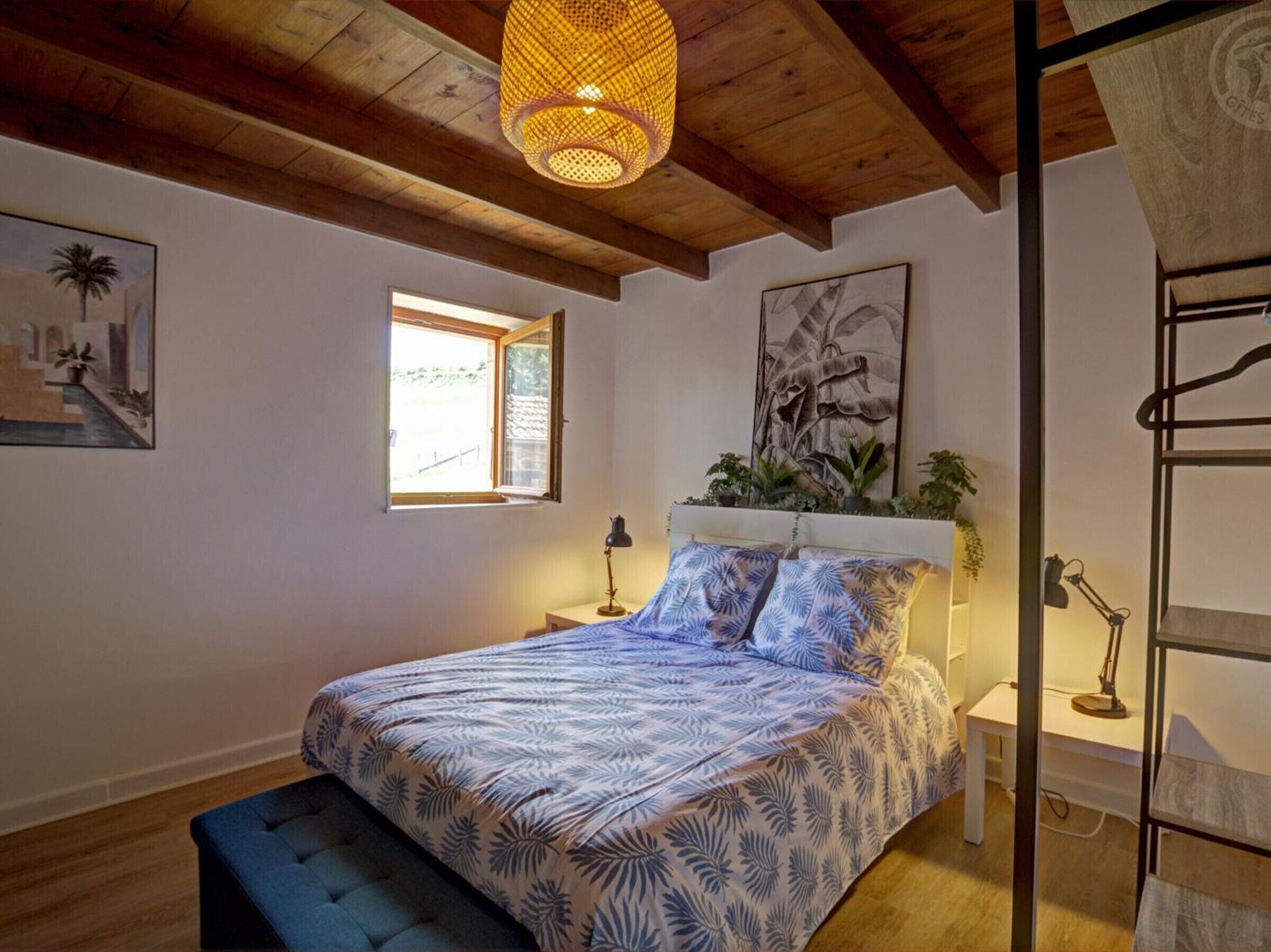 5 bedrooms, free WiFi