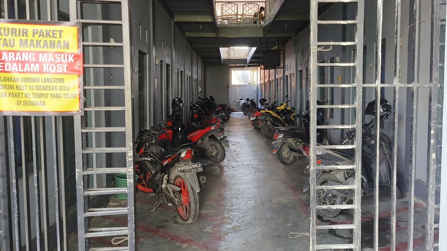 OYO 93400 Pondok Tawing Rumbih