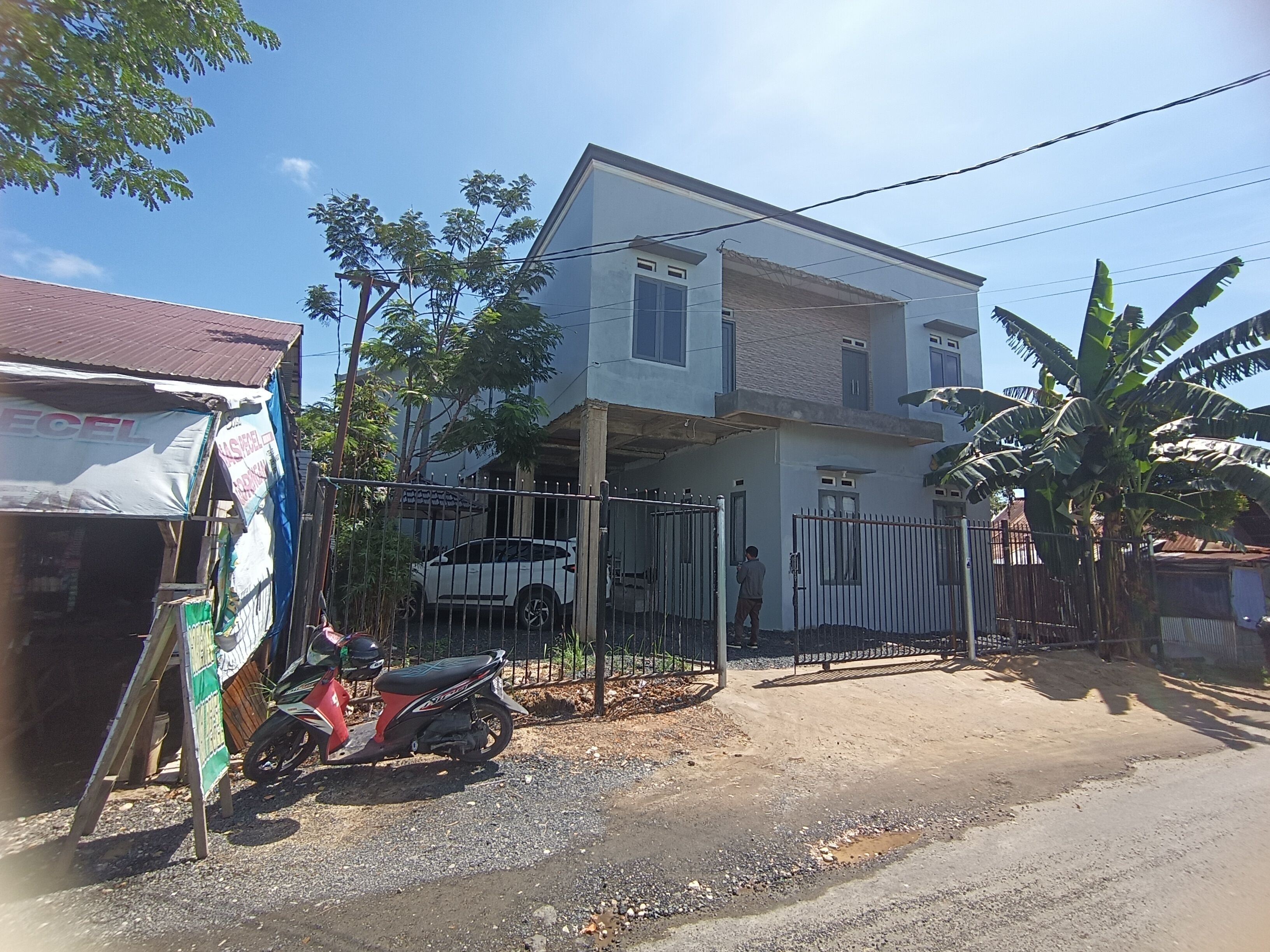 Mặt tiền nơi lưu trú