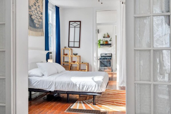 2 bedrooms, desk, iron/ironing board, free WiFi