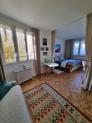 1 makuuhuone, silitysrauta/-lauta, ilmainen Wi-Fi, vuodevaatteet