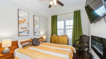 2 chambres, fer et planche à repasser, Wi-Fi, draps fournis