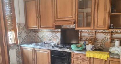 CLOSE TO GOLF COURT FLAT