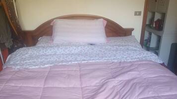 City-Apartment | 1 Schlafzimmer, Zimmersafe, Schreibtisch, Bügeleisen/Bügelbrett