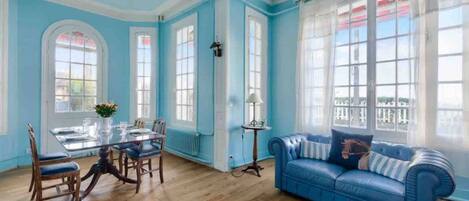 Téléviseur, livres