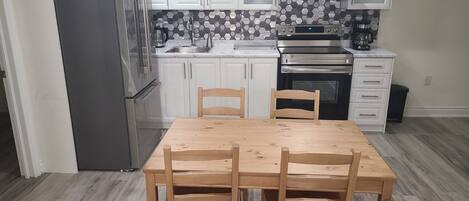 Fridge, microwave, oven