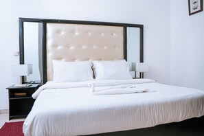 ลักซ์ชัวรี่อพาร์ทเมนท์ | 3 ห้องนอน, ผ้าปูที่นอนฝ้ายอียิปต์, เครื่องนอนระดับพรีเมียม, ผ้านวมขนเป็ด