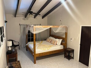 3 bedrooms, iron/ironing board, travel cot, free WiFi