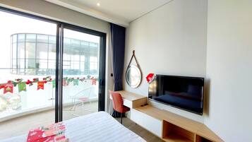 3 bedrooms, WiFi, bed sheets