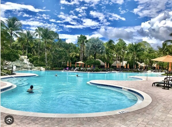 Pool - Quiet family-sized house in stunning Ole at Lely Resort Naples (Naples)