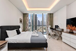 Departamento Premium, 1 habitación, balcón, vista a la ciudad | 2 habitaciones, ropa de cama de alta calidad y escritorio 