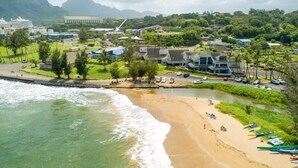 คอนโด, 2 ห้องนอน | ชายหาด | ใกล้ชายหาด