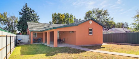 House (3 Bedrooms) | Front of property