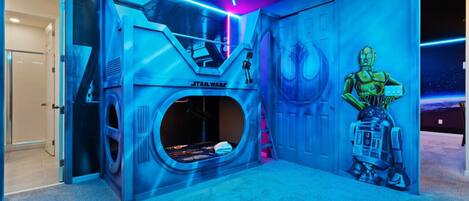 Strykejern/-brett, wi-fi og sengetøy