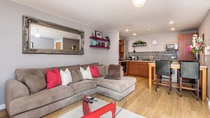 Living area - Host & Stay | York Place Apartment (Liverpool)