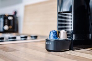 Kaffee und/oder Kaffeemaschine