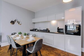 Dining - Host & Stay | The Bank Apartment (Liverpool)