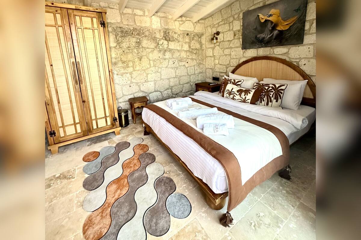 베이직룸, 퀸사이즈침대 1개, 마당 | 이집트산 면 시트, 고급 침구, 템퍼페딕 침대, 미니바