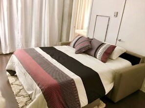 1 chambre, fer et planche Ă repasser, Wi-Fi, draps fournis