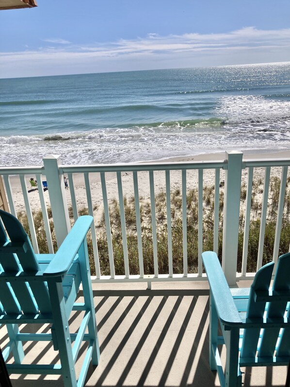 Property grounds - “All ABOUT THE VIEW” A Cozy Oceanfront 1BR 1B Condo With Amazing Ocean Views! (North Topsail Beach)