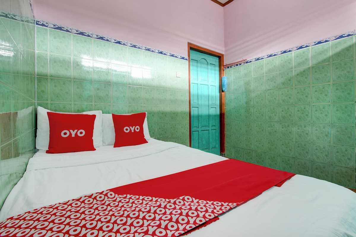 Habitación Deluxe doble | Espacio para trabajar con un portátil, wifi gratis, ropa de cama