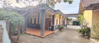 Hotel O Pondok Wisata Kurniawan 2NearWonogondang Camp ( Bumi Perkemahan Wonogondang )