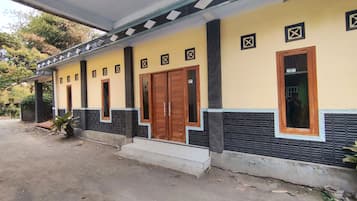Bagian depan properti