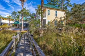 Property grounds - Paradise Found: Vacation Home Oasis with Amazing Pool, Beach within Reach (Pensacola)