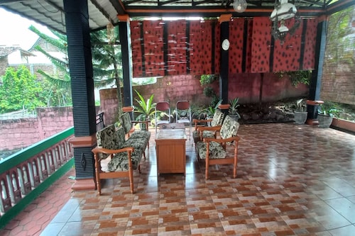 Hotel O Pondok Wisata Sri MulyoNearSultan Agung Stadium Bantul