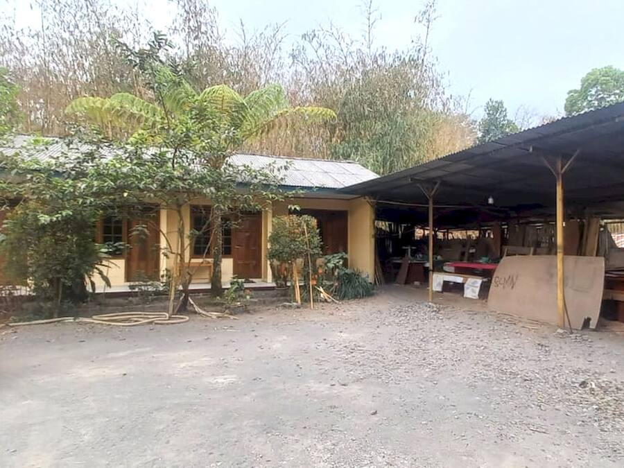 Fachada da propriedade
