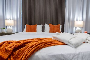 4 chambres, fer et planche à repasser, lit parapluie, Wi-Fi