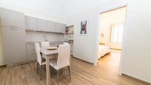 Uklassifisert bilde, 2 av 22, knapp