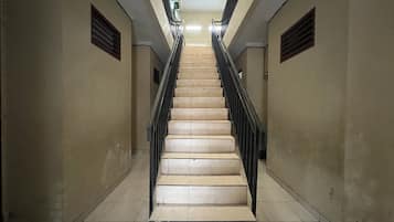 Khu sảnh