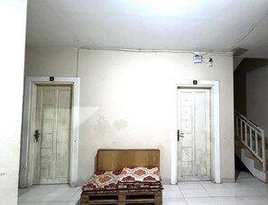 Reception - OYO 93412 Kost Irma Syariah Near UPTD SMP Negeri 8 Parepare (Parepare)