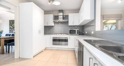 New to VRBO: 4BR/2BA House Nestled in a Quiet Spot in Dickson