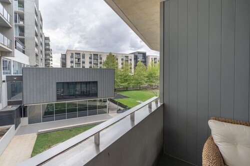 New to VRBO: 2BR Apartment near Parliament House