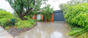 Beautifully renovated Inner North residence