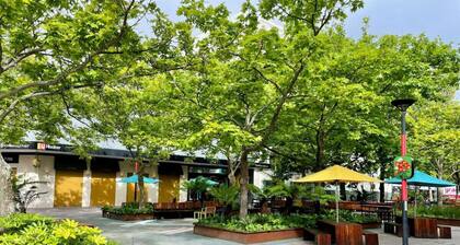 Modern 2BR Apartment in the Heart of the City