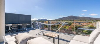 2BR Penthouse w/ Breathtaking View!