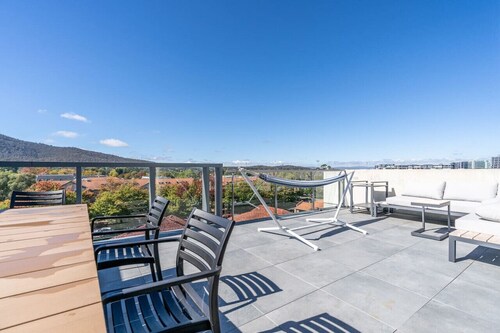 New to VRBO: 2BR Penthouse w/ Breathtaking View!