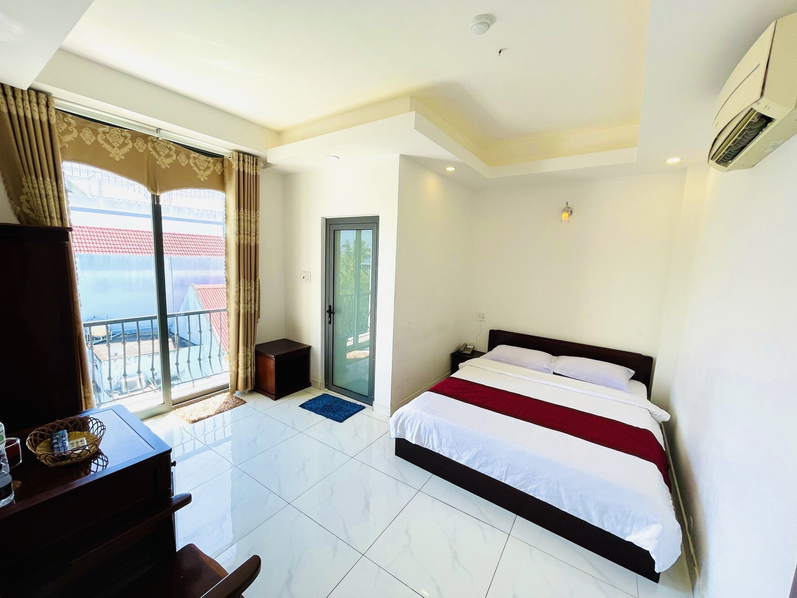Basic Single Room | Soundproofing, wheelchair access