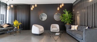 New to VRBO: Kingston Foreshore Apt - 4km from Canberra Centre