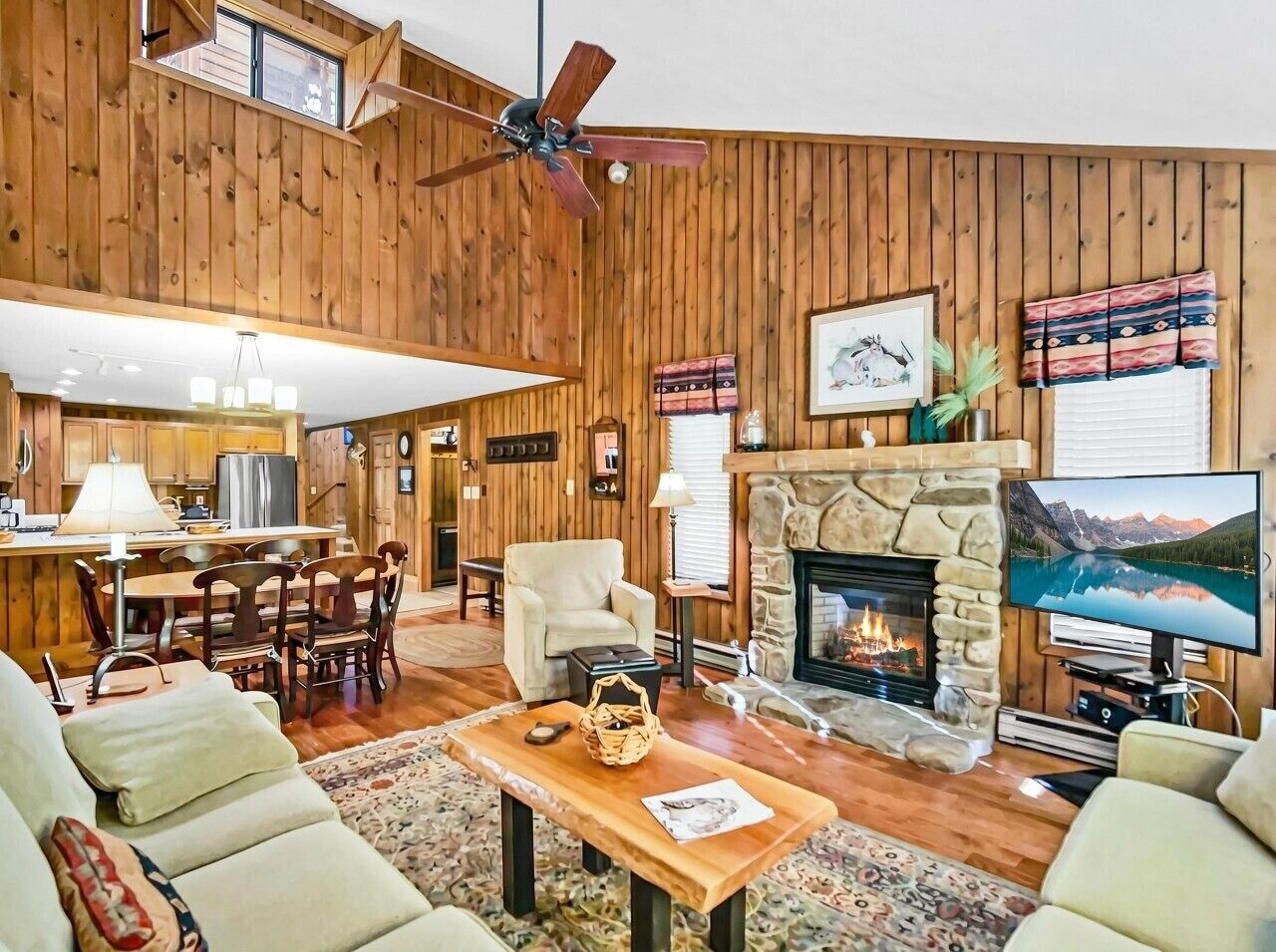 Smart TV, fireplace, DVD player