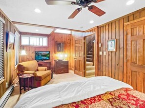 3 bedrooms, desk, free WiFi, bed sheets