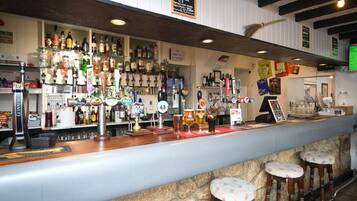 Bar (in der Unterkunft)