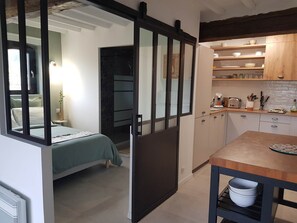 1 bedroom - "LE COSY LUBERON" - VIENS (Viens)