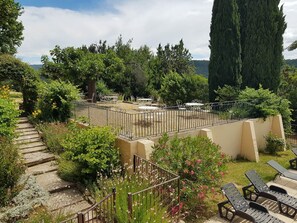 Terrace/patio - "LE COSY LUBERON" - VIENS (Viens)