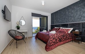 4 bedrooms, iron/ironing board, travel crib, WiFi - Luxus Villa Dalmatien mit Pool und Meerblick (Komarna)