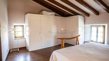 1 dormitorio, wifi, ropa de cama