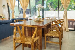Dining - Ocean View Villa near El Tunco in El Salvador (El Sunzal)